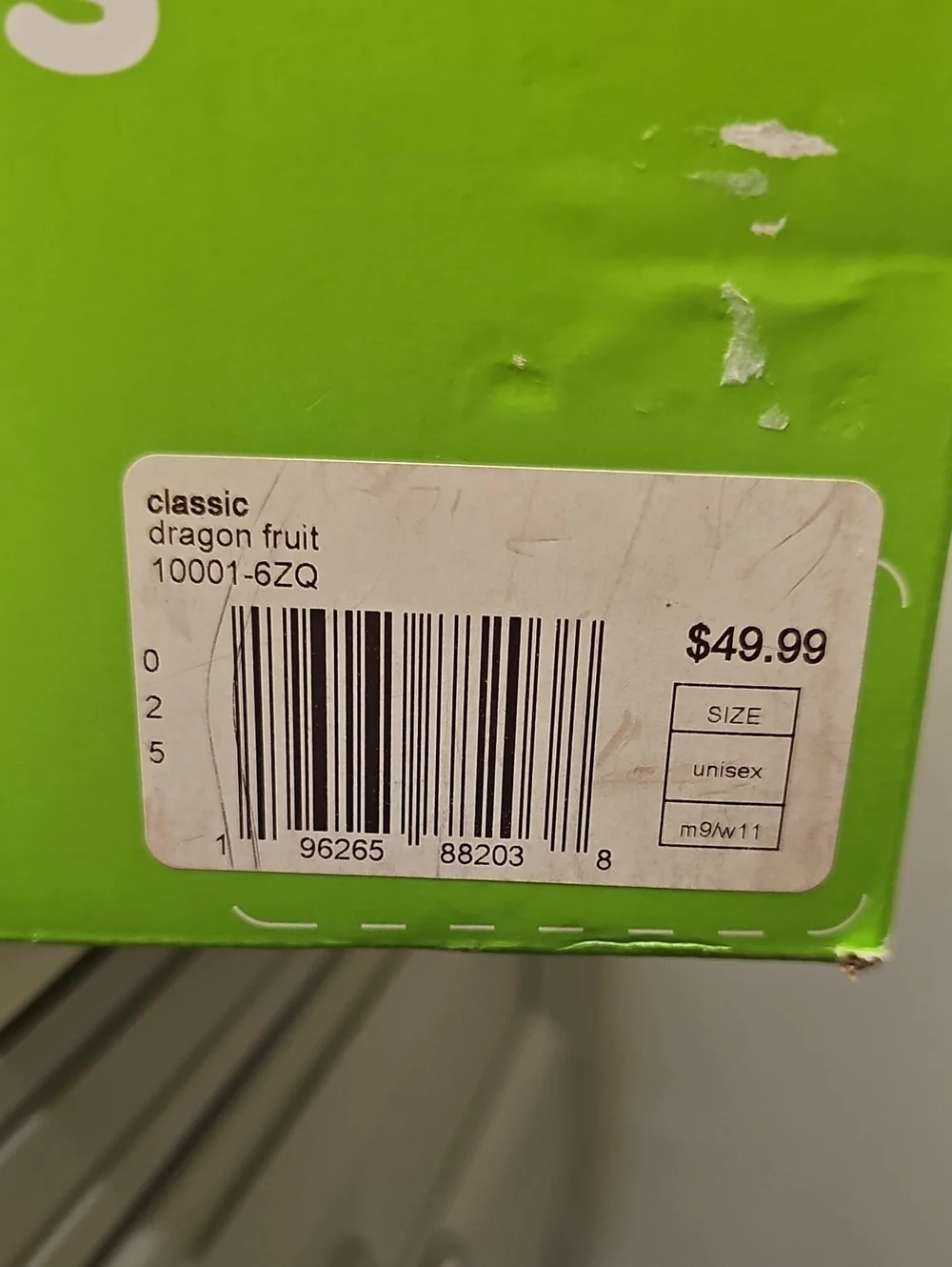 Crocs Classic Unisex Clogs In Dragonfruit. NIB. UNISEX.